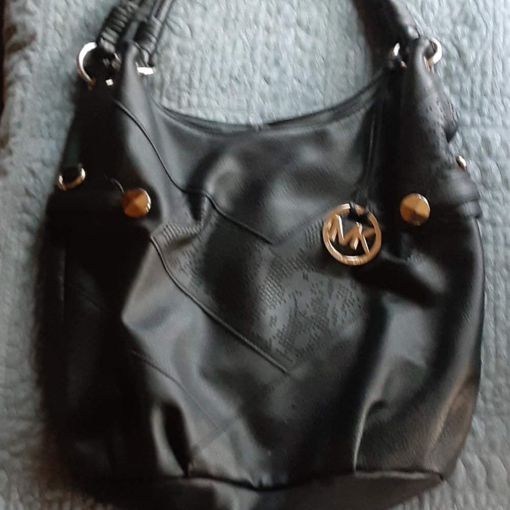 MK large purse